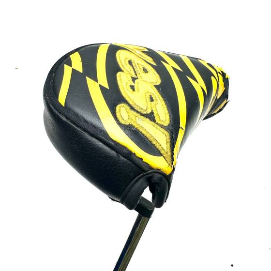Yes! C-Groove Eleanor-12 Putter / 33 Inches