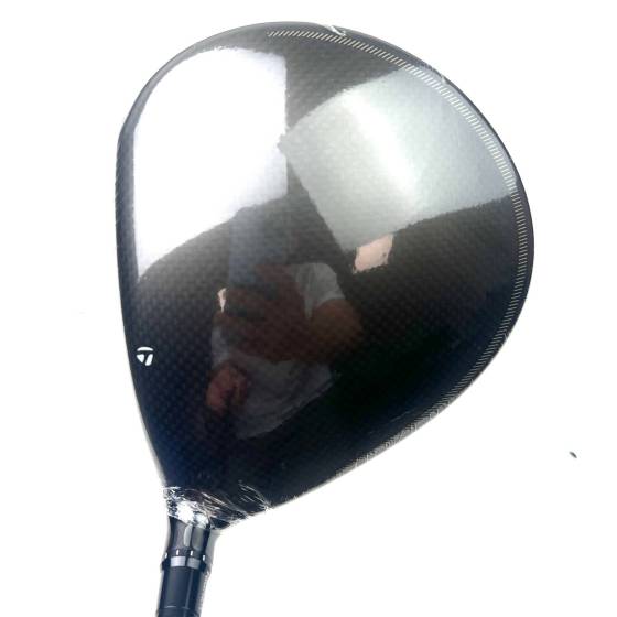 New Taylormade QI4D Driver / 10.5 Degree / REAX 50 Stiff Flex