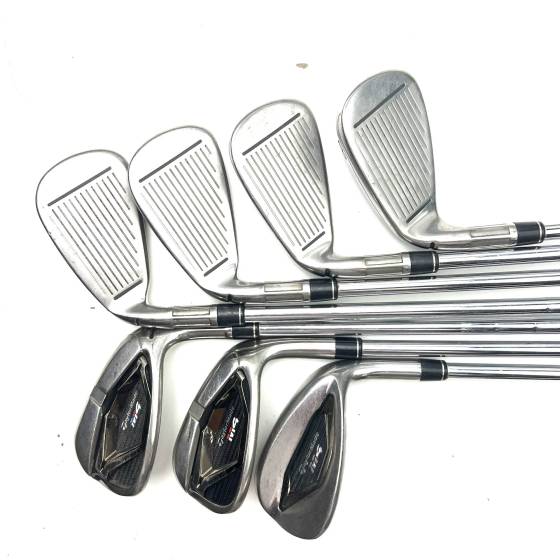 Taylormade M4 Irons / 5-PW + SW / KBS Tour Regular Flex