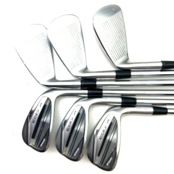 Cobra King Tour 2024 Irons / 5-PW / N.S. Pro Modus 3 Tour 120 X-Stiff Flex