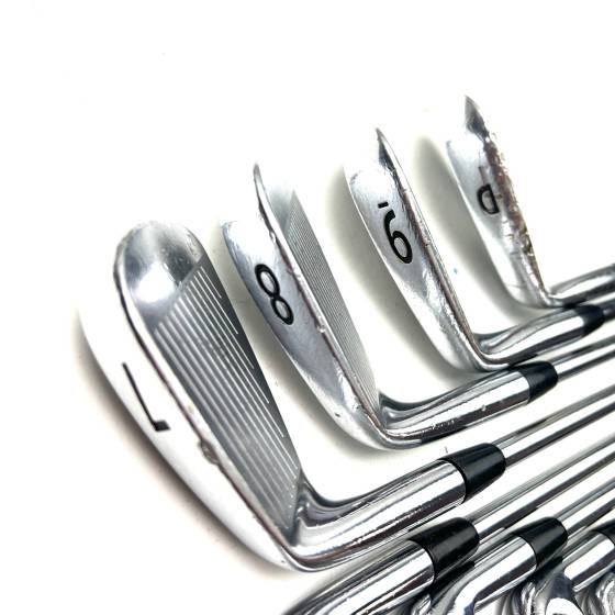 Titleist ZB Forged Irons / 2-PW / Dynamic Gold X100 X-Stiff Flex