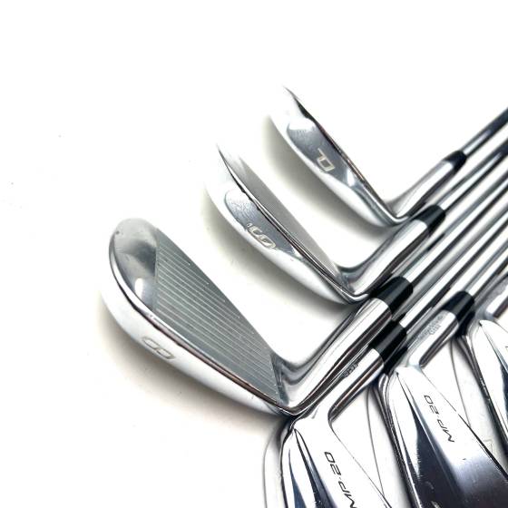 Mizuno MP-20 MB Irons / 5-PW / Dynamic Gold S300 Stiff Flex