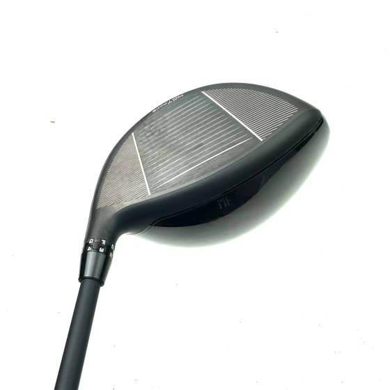 Cobra OPTM Max D Driver / 10.5 Degree / Kai’li 50 Regular Flex
