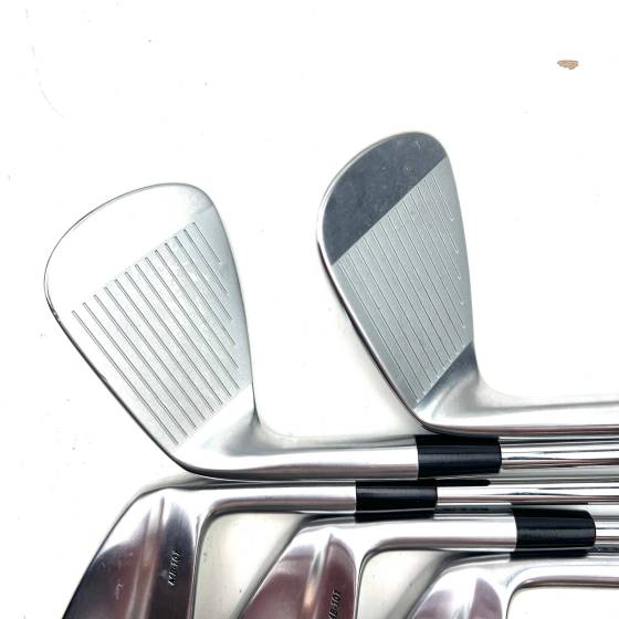 Miura MB-101 Irons / 5-9 / Project X Stiff Flex