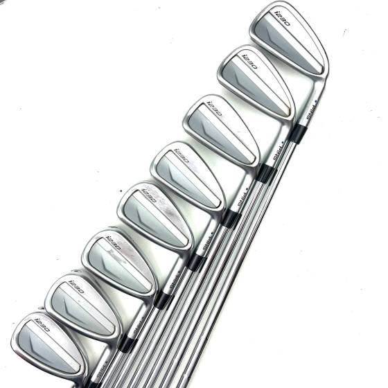 Ping i230 Irons / 4-PW+UW / Dynamic Gold 120 Stiff Flex