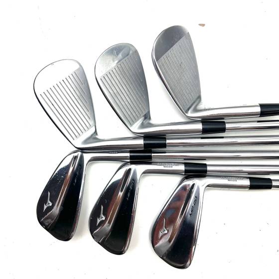 Mizuno MP-20 MB Irons / 5-PW / Dynamic Gold S300 Stiff Flex
