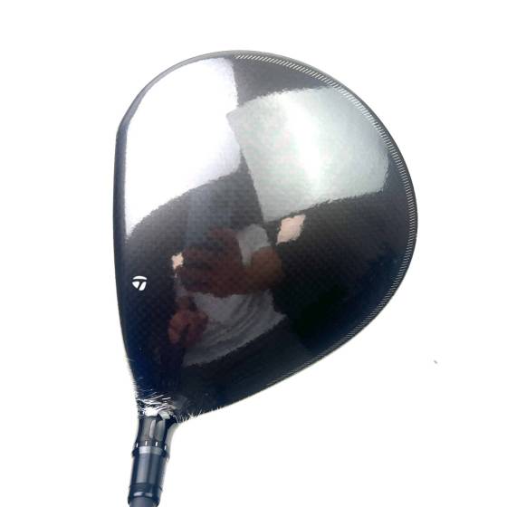 New Taylormade QI4D Driver / 10.5 Degree / REAX 50 Regular Flex