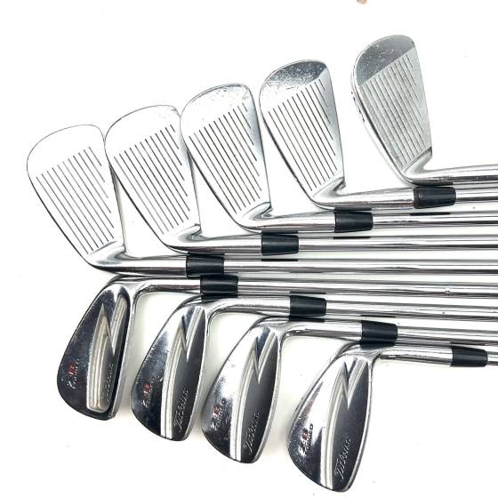 Titleist ZB Forged Irons / 2-PW / Dynamic Gold X100 X-Stiff Flex