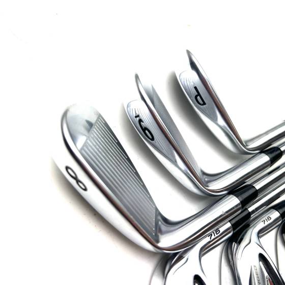 Titleist 716 AP2 Irons / 5-PW / Dynamic Gold S300 Stiff Flex