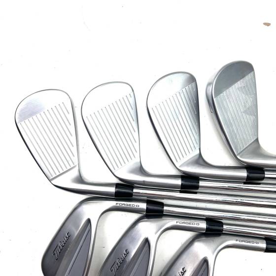 Titleist T100 2025 Irons / 4-PW / N.S. Pro Modus Tour 105 Stiff Flex
