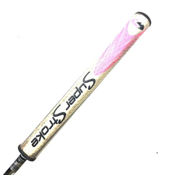 Yes! C-Groove Eleanor-12 Putter / 33 Inches