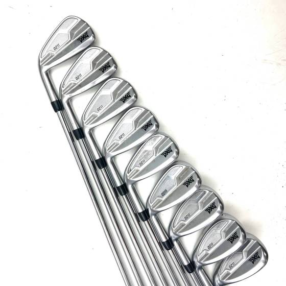 Left Handed PXG 0211 Irons / 5-LW / Elevate MPH 95 Regular Flex