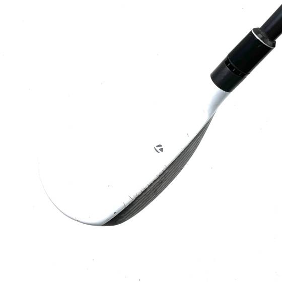 Taylormade R15 5 Wood / 18 Degree / Speeder 757 Evolution Regular Flex