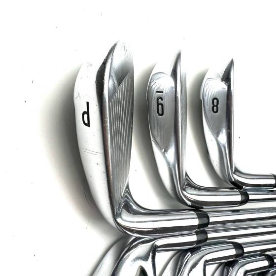 Callaway Rogue Pro Irons / 4-PW / N.S. Pro Modus3 Tour 105 Stiff Flex