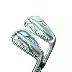 Titleist 718 AP2 Irons / 5-PW / AMT Tour White S300 Stiff Flex