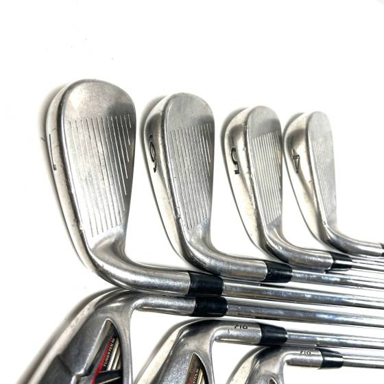 Titleist 710 AP1 Irons / 4-PW / Dynamic Gold Regular Flex
