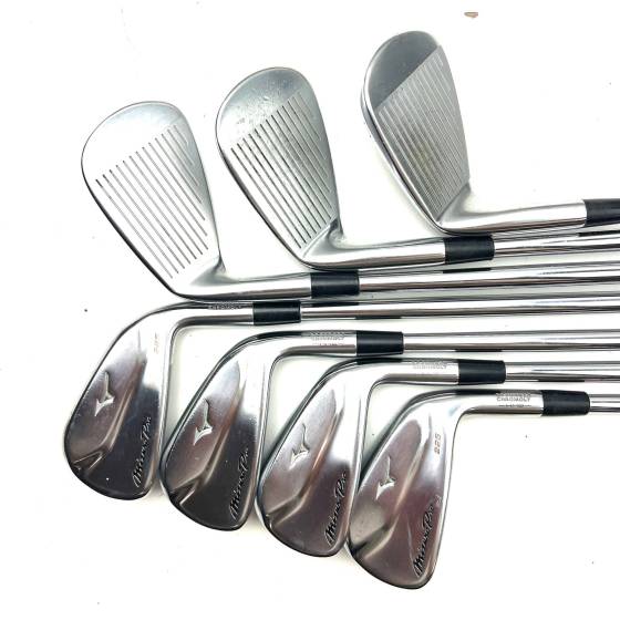 Mizuno Pro 225 Irons / 4-PW / Dynamic Gold 105 Regular Flex