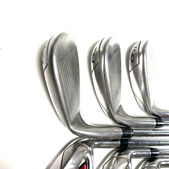 Wilson D300 Irons / 5-SW / Wilson Regular Flex