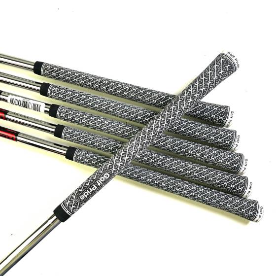 Mizuno Pro 241 Irons / 5-PW / KBS Tour Stiff Flex
