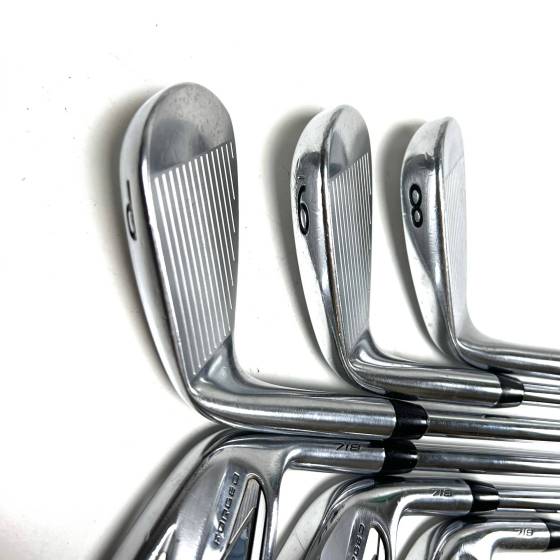 Titleist 718 AP2 Irons / 5-PW / AMT Tour White S300 Stiff Flex