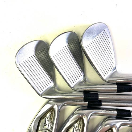 Mizuno JPX 850 Forged Irons / 4-PW / KBS Tour C-Taper 120 Stiff Flex