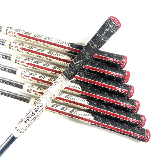 Titleist 710 AP2 Irons / 4-PW / Dynamic Gold R300 Regular Flex
