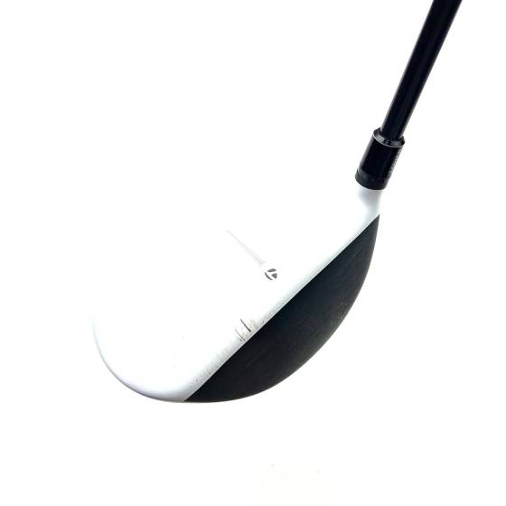 Taylormade R15 460 Driver / 10.5 Degree / Speeder 57 Regular Flex