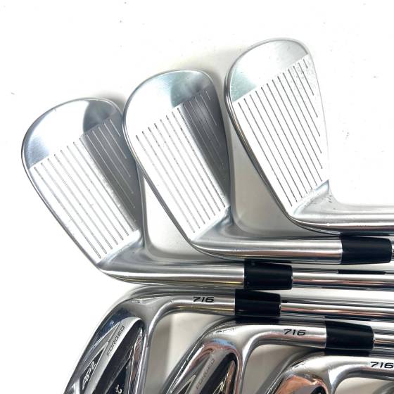 Titleist 716 AP2 Irons / 4-PW / Dynamic Gold R300 Regular Flex