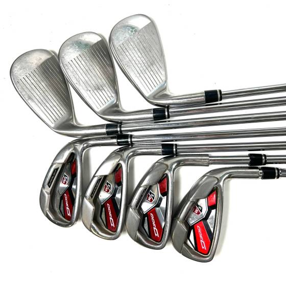 Wilson D300 Irons / 5-SW / Wilson Regular Flex