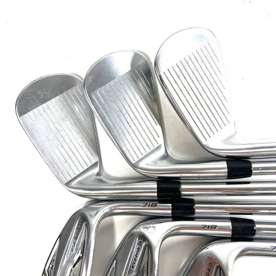 Titleist 718 AP2 Irons / 5-PW / AMT Tour White S300 Stiff Flex