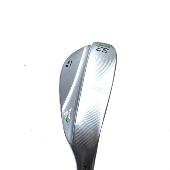 Taylormade Milled Grind 4 Gap Wedge / 52 Degree / Dynamic Gold S200 Stiff Flex