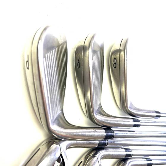 Taylormade M4 Irons / 5-PW / KBS Max 85 Regular Flex