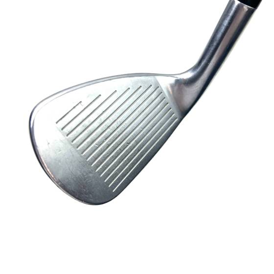 Mizuno JPX 919 Hot Metal Pitching Wedge / 45 Degree / UST Mamiya Recoil ESX Senior Flex