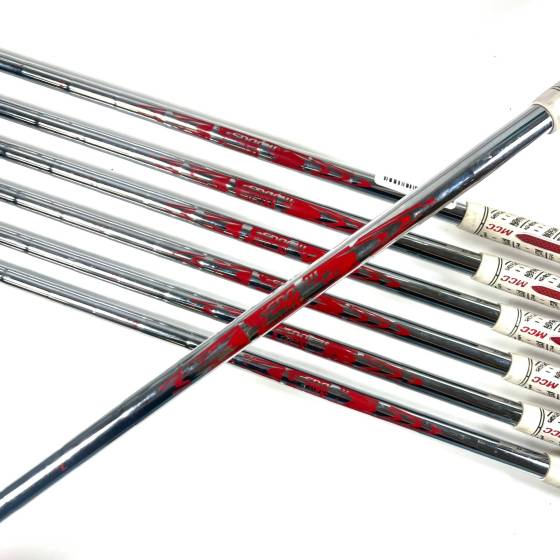 Mizuno JPX921 Hot Metal Pro Irons / 4-PW / N.S. Pro Modus3 Tour 105 Regular Flex