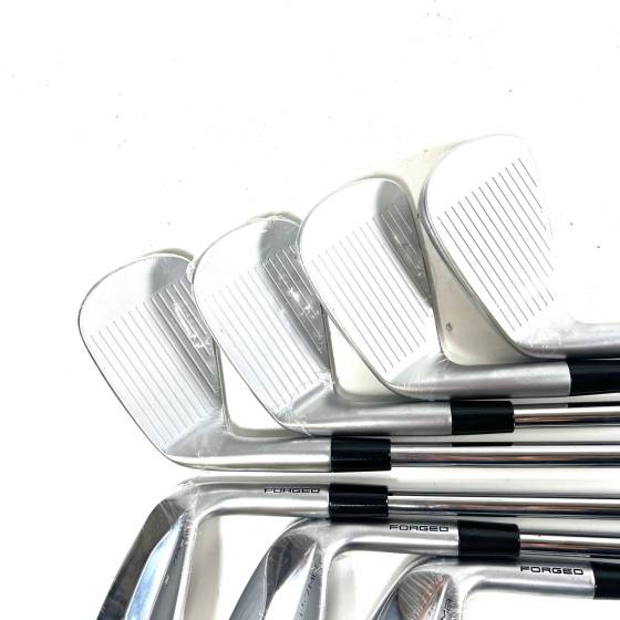 New Taylormade P7MB 2023 Irons / 4-PW / Project X LZ X-Stiff Flex