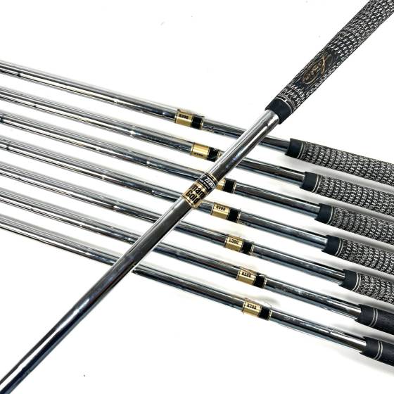Mizuno MP-30 Irons / 3-PW / Dynamic Gold R300 Regular Flex