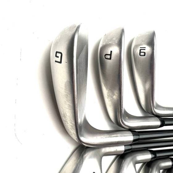 Cobra Darkspeed Irons / 5-PW+GW / KBS PGI 75 Regular Flex