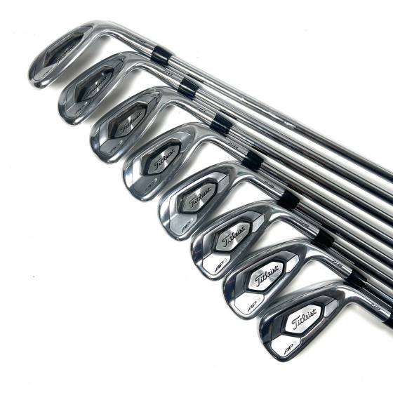 Titleist 718 AP3 Irons / 4-PW+48 / AMT Black R300 Regular Flex