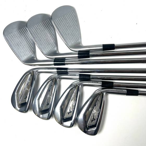 Mizuno JPX921 Hot Metal Pro Irons / 4-PW / N.S. Pro Modus3 Tour 105 Regular Flex