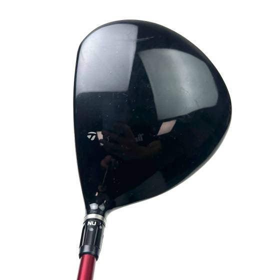 Taylormade R9 Driver / 9.5 Degree / Fujikura Motore 65 Regular Flex