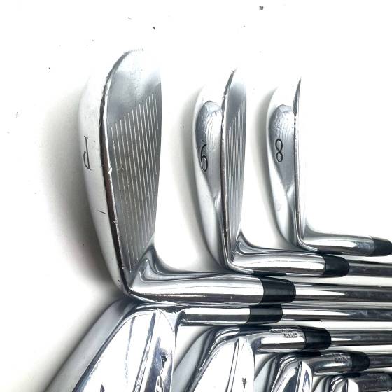 Mizuno MP-4 Irons / 4-PW / Project X Regular Flex