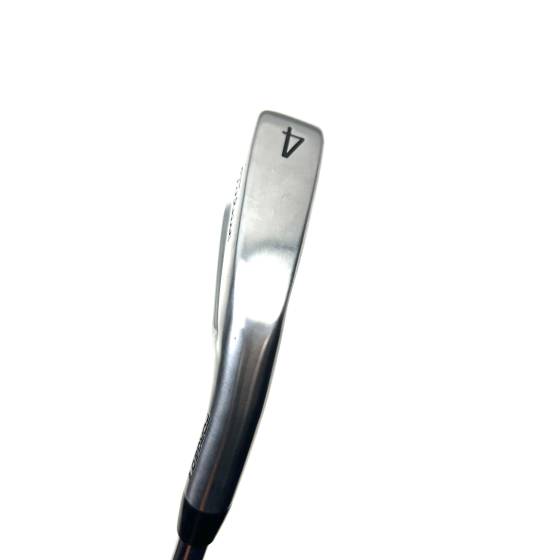 Titleist T100 4 Iron / 23 Degree / True Temper AMT Tour White Stiff Flex