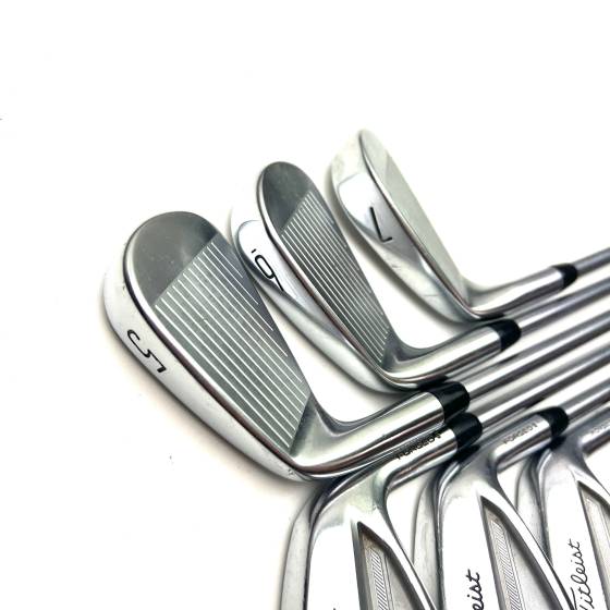 Titleist T150/T200 Irons / 5-PW / Project X LZ Regular Flex