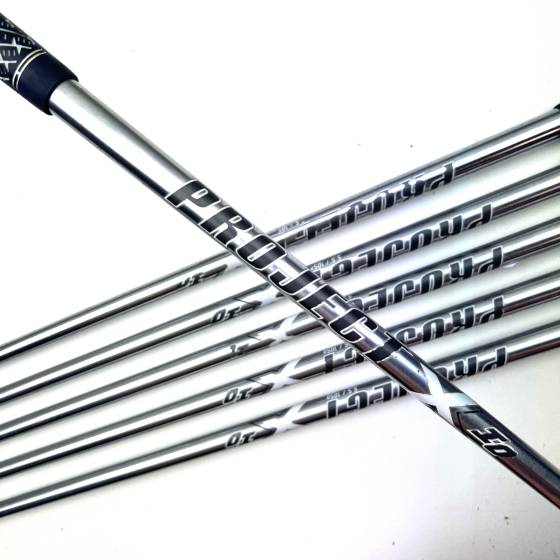 Titleist T150/T200 Irons / 5-PW / Project X LZ Regular Flex