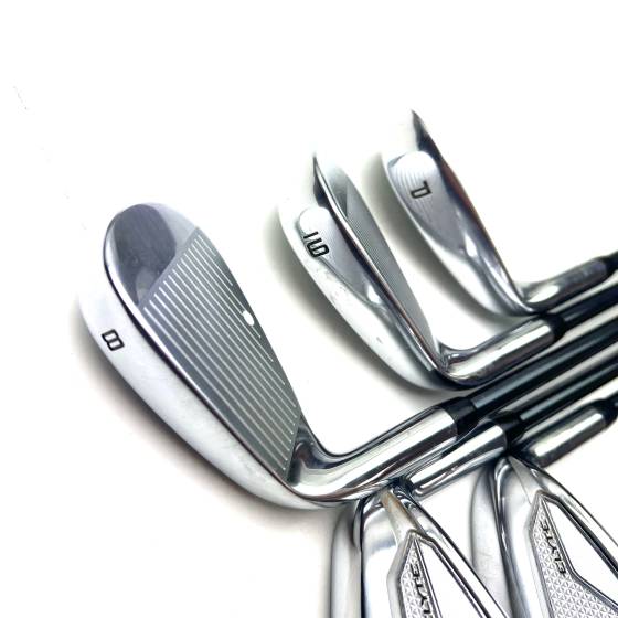 Callaway Elyte X Irons / 8-SW + AW / Recoil HDC Dart 70 Senior Flex