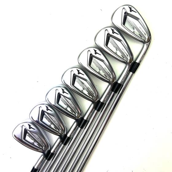 Mizuno JPX919 Hot Metal Pro Irons / 4-PW / N.S. Pro Modus 3 Tour 105 Regular Flex