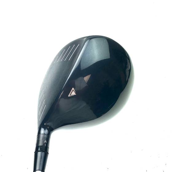 Titleist 915 D2 Driver / 9.5 Degree / Diamana S60 Stiff Flex