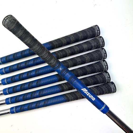 Mizuno JPX900 Tour Irons / 4-PW / True Temper Dynamic Gold Sitff Flex