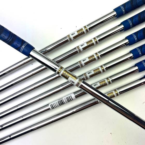Mizuno JPX900 Tour Irons / 4-PW / True Temper Dynamic Gold Sitff Flex