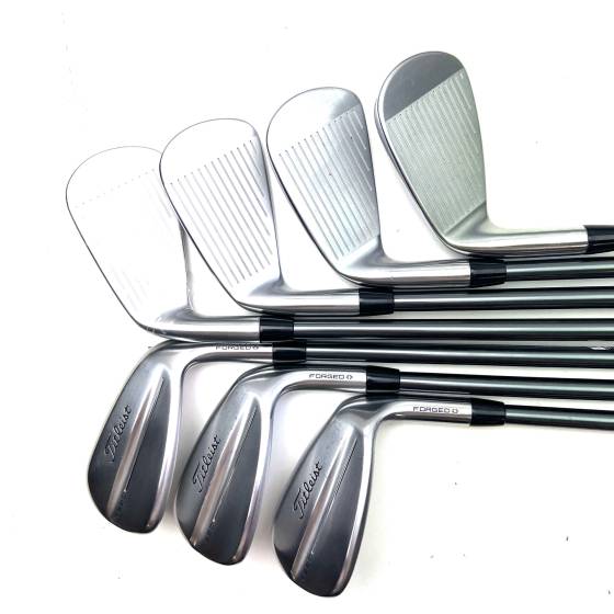 Titleist T250 Irons / 5-PW + 48 Degree / MMT 85 Regular Flex
